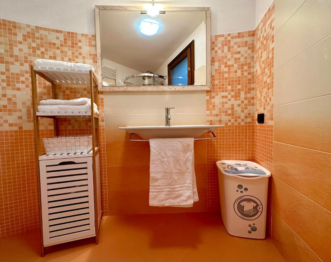Villa Zippiri Is Molas Pula Kültér fotó